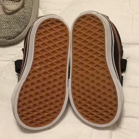 Toddler vans - Picture 4 of 4